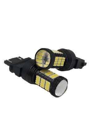 Foco 3157 de 58 LEDs CANBUS luz fija con lupa de alto impacto