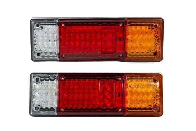 Calavera LED tipo estacas